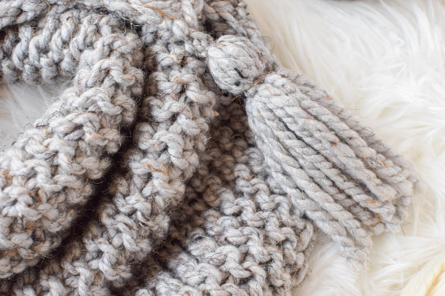 Triangle Tassel Scarf Kit - Knifty Knittings
