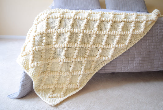 Bobble Knit ThrowKnifty Knittings