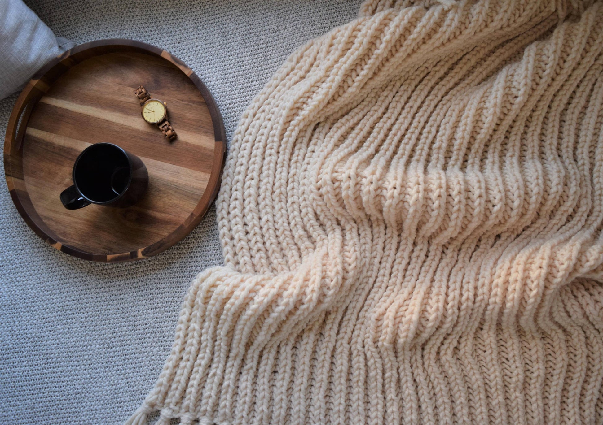 Fisherman's ThrowKnifty Knittings