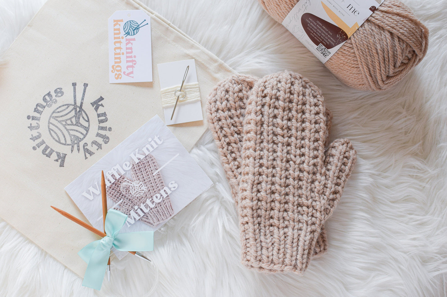 Waffle Knit Mitten Kit - Knifty Knittings