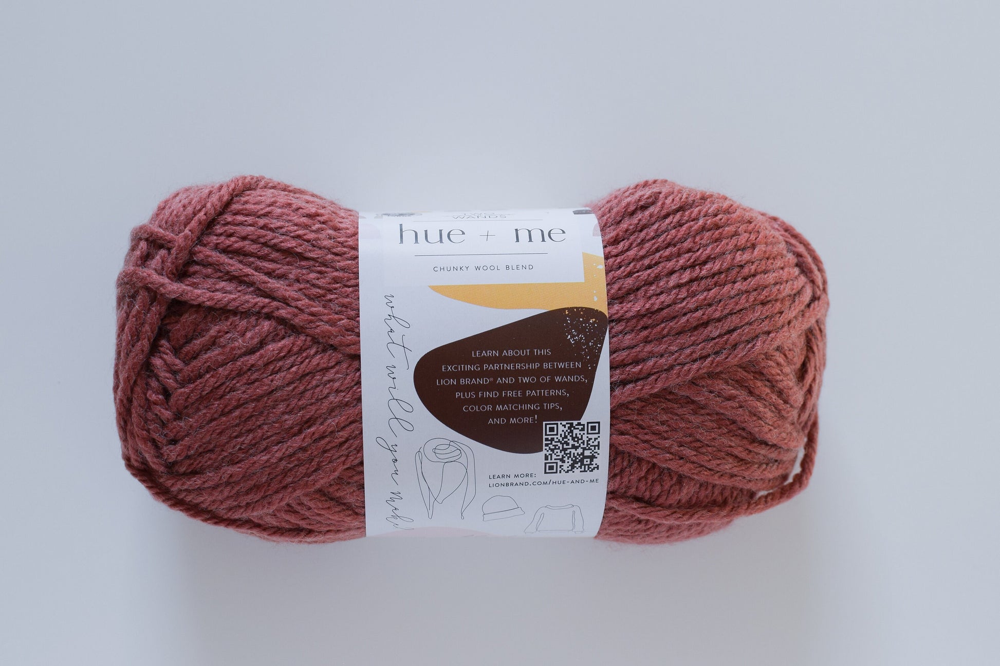Chunky Yarn // Lion Brand Hue and Me // Bulky Yarn // Knitting Yarn // Blanket Yarn // Wool Blend Yarn