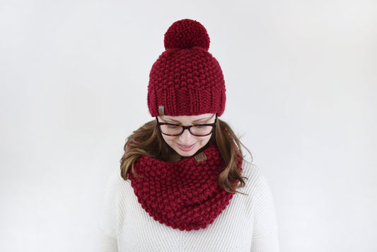 Seed Stitch Hat and CowlKnifty Knittings